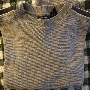 Quicksilver pullover warm shirt.  Size large